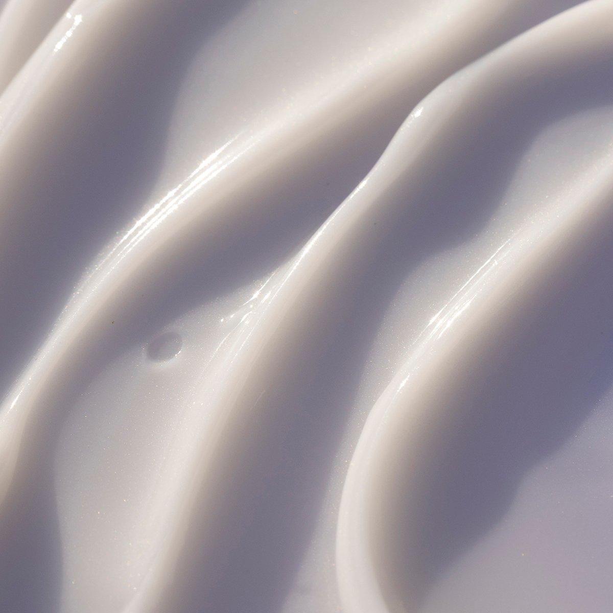 DewySerum-pdp-Texture-1200x1200_81508439-9d4b-4bb7-82b1-bc094016bfd9.jpg