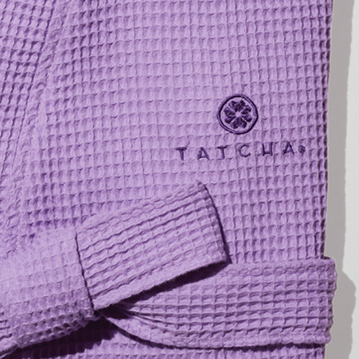 Tatcha-Robe-pdp-Material-1200x1200_2f07dea3-8104-4446-9d5d-bb4ea9a029cc.jpg